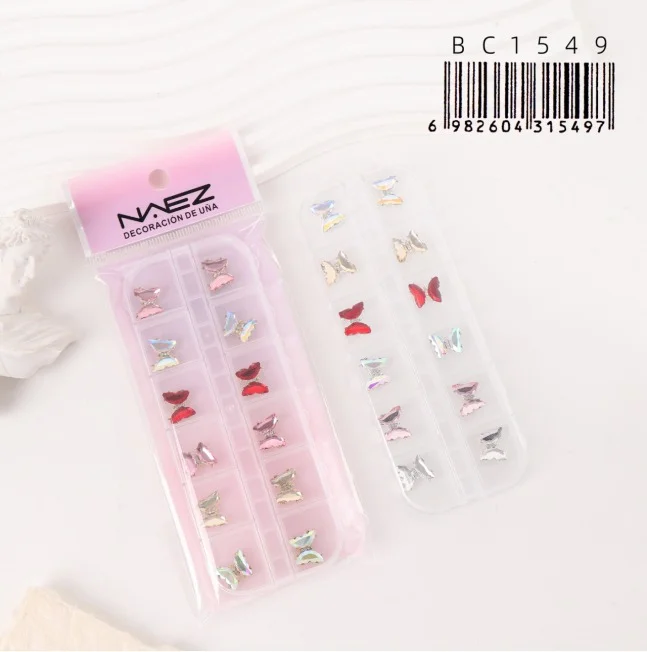 DECORACION DE UNAS CON MARIPOSA NAEZ